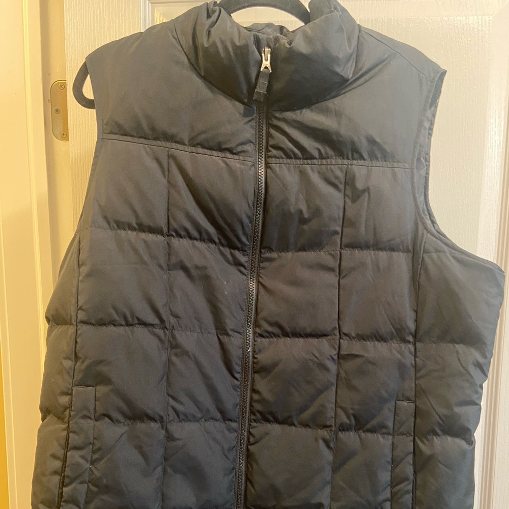 Lands' End Black Quilted Vest Size 1X